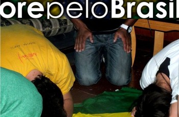 Feliz é a Nação cujo DEUS é o SENHOR!